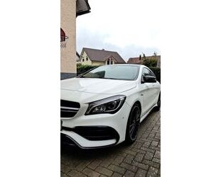 Mercedes-Benz CLA 45 AMG Shooting Brake Gebrauchtwagen
