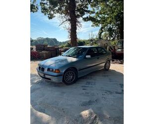 BMW 323 Gebrauchtwagen