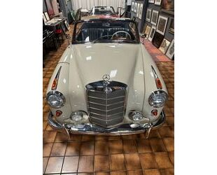 Mercedes-Benz 220 Gebrauchtwagen