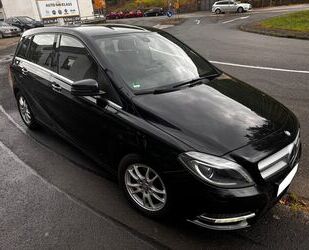 Mercedes-Benz B 180 Gebrauchtwagen