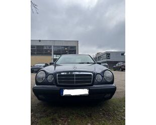 Mercedes-Benz E 200 Gebrauchtwagen