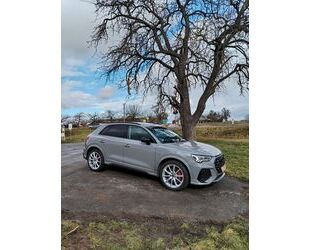 Audi RSQ3 Gebrauchtwagen