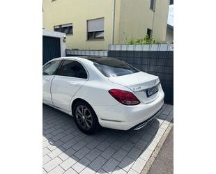 Mercedes-Benz 220 Gebrauchtwagen