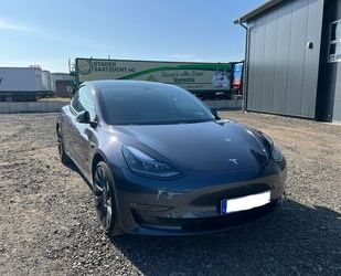 Tesla Model 3 Gebrauchtwagen