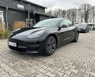 Tesla Model 3 Gebrauchtwagen