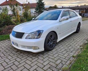 Toyota Crown Gebrauchtwagen