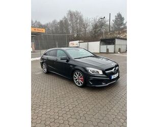 Mercedes-Benz CLA 45 AMG Shooting Brake Gebrauchtwagen