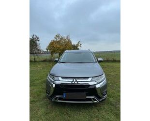 Toyota Outlander 