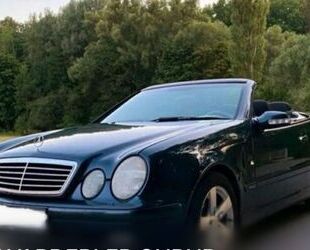 Mercedes-Benz CE 220 Gebrauchtwagen