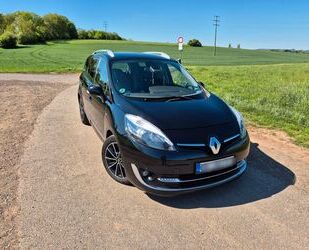 Renault Grand Scenic Gebrauchtwagen