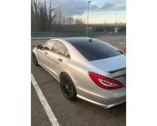 Nissan CLS 500 