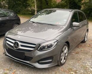 Mercedes-Benz B 180 Gebrauchtwagen
