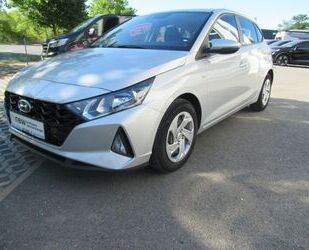 Mercedes-Benz i20 