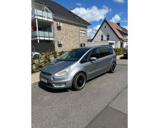 Ford S-Max Gebrauchtwagen