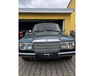 Mercedes-Benz E 230 Gebrauchtwagen