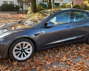 Tesla Model 3 Gebrauchtwagen