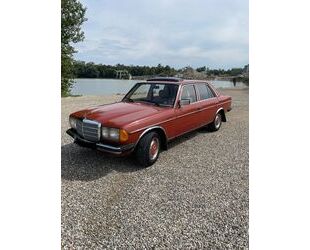 Mercedes-Benz 240 Gebrauchtwagen