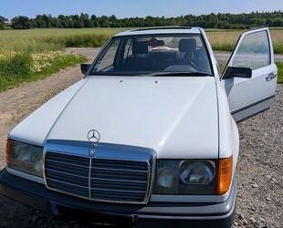 Mercedes-Benz E 260 Gebrauchtwagen