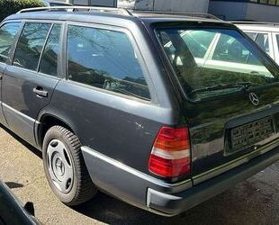 Mercedes-Benz 220 Gebrauchtwagen