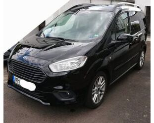 Ford Tourneo Courier Gebrauchtwagen