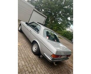 Mercedes-Benz 230 Gebrauchtwagen