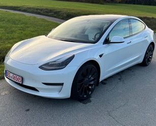 Tesla Model 3 Gebrauchtwagen