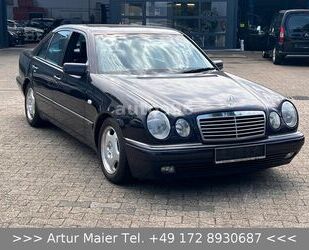 Mercedes-Benz E 230 Gebrauchtwagen