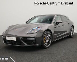 Mercedes-Benz Panamera 