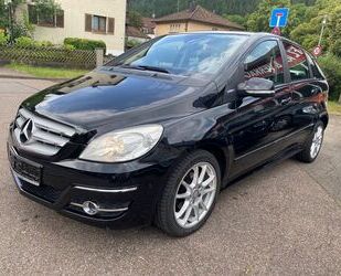 Mercedes-Benz B 180 Gebrauchtwagen