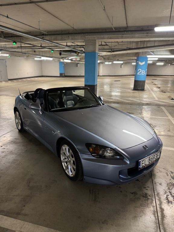 S2000