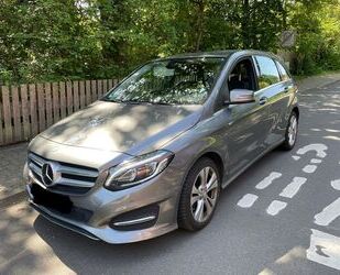 Mercedes-Benz B 220 Gebrauchtwagen