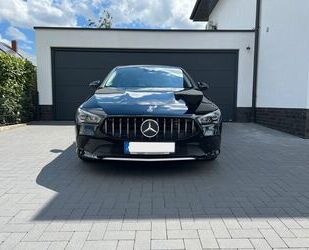 Mercedes-Benz CLA 180 Shooting Brake Gebrauchtwagen