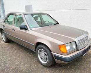 Mercedes-Benz E 260 Gebrauchtwagen