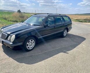 Mercedes-Benz E 220 Gebrauchtwagen