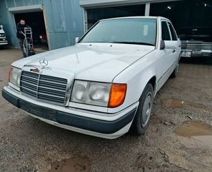 Mercedes-Benz 230 Gebrauchtwagen