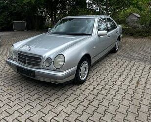 Mercedes-Benz E 240 Gebrauchtwagen