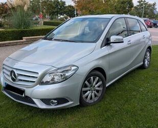 Mercedes-Benz B 180 Gebrauchtwagen