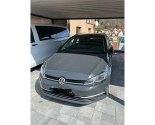 Mitsubishi Golf 