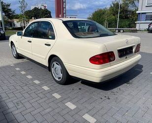 Mercedes-Benz E 200 Gebrauchtwagen