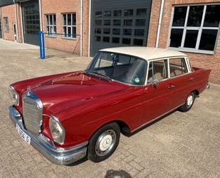 Mercedes-Benz 220 Gebrauchtwagen