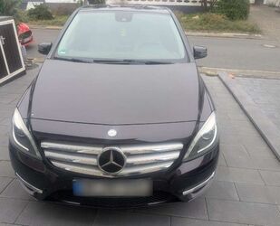 Mercedes-Benz B 220 Gebrauchtwagen