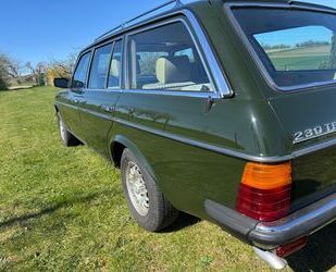 Mercedes-Benz 230 Gebrauchtwagen