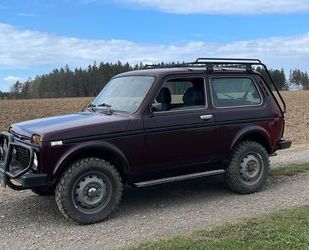 Lada Niva Gebrauchtwagen