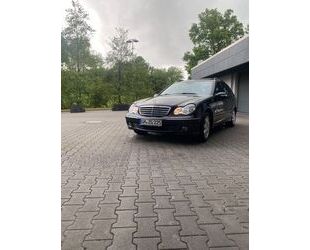 Mercedes-Benz 220 Gebrauchtwagen