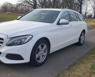 Mercedes-Benz 220 Gebrauchtwagen