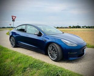 Tesla Model 3 Gebrauchtwagen