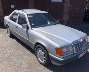 Mercedes-Benz E 200 Gebrauchtwagen