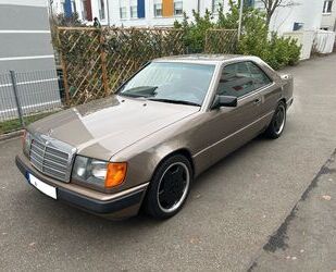 Mercedes-Benz E 300 Gebrauchtwagen