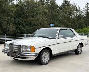 Mercedes-Benz 230 Gebrauchtwagen