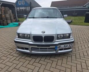 BMW 323 Gebrauchtwagen